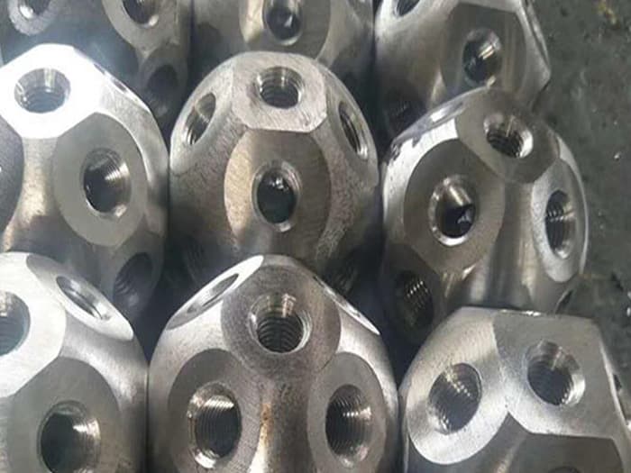 庆阳螺栓球网架杆件制作